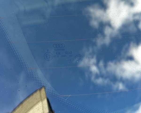 Білий Ауді Ку 7, об'ємом двигуна 3 л та пробігом 255 тис. км за 17500 $, фото 39 на Automoto.ua