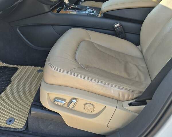 Белый Ауди Ку 7, объемом двигателя 2.97 л и пробегом 130 тыс. км за 23500 $, фото 24 на Automoto.ua