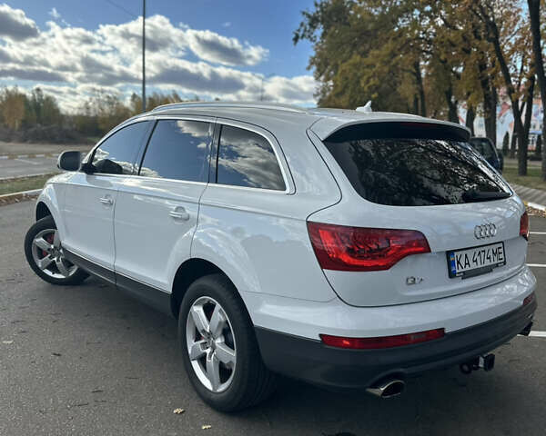 Білий Ауді Ку 7, об'ємом двигуна 3 л та пробігом 174 тис. км за 17000 $, фото 5 на Automoto.ua