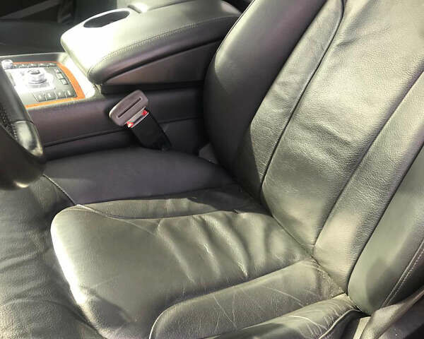 Білий Ауді Ку 7, об'ємом двигуна 3 л та пробігом 174 тис. км за 17000 $, фото 27 на Automoto.ua