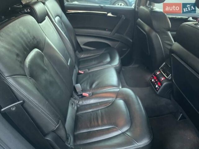 Белый Ауди Ку 7, объемом двигателя 2.97 л и пробегом 75 тыс. км за 26250 $, фото 60 на Automoto.ua