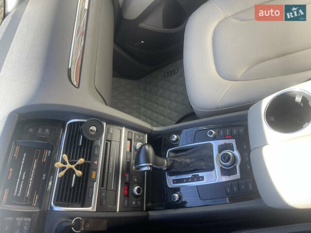 Білий Ауді Ку 7, об'ємом двигуна 3 л та пробігом 197 тис. км за 16700 $, фото 3 на Automoto.ua