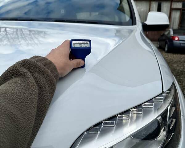 Білий Ауді Ку 7, об'ємом двигуна 3 л та пробігом 255 тис. км за 17500 $, фото 158 на Automoto.ua