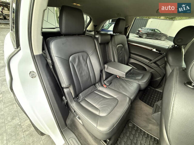 Белый Ауди Ку 7, объемом двигателя 3 л и пробегом 263 тыс. км за 17100 $, фото 40 на Automoto.ua
