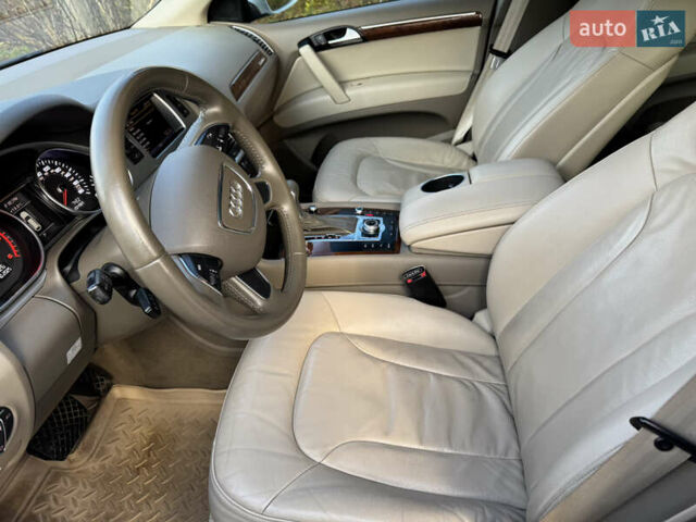 Білий Ауді Ку 7, об'ємом двигуна 2.97 л та пробігом 205 тис. км за 20700 $, фото 14 на Automoto.ua