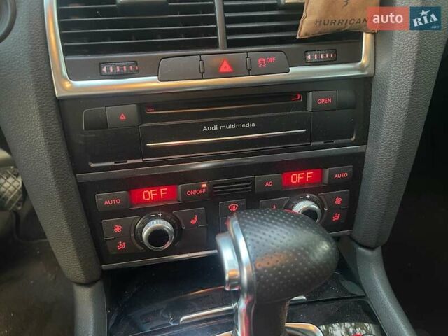 Белый Ауди Ку 7, объемом двигателя 2.97 л и пробегом 75 тыс. км за 27000 $, фото 30 на Automoto.ua
