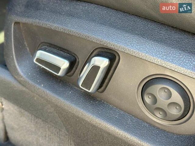 Білий Ауді Ку 7, об'ємом двигуна 3 л та пробігом 74 тис. км за 28990 $, фото 14 на Automoto.ua