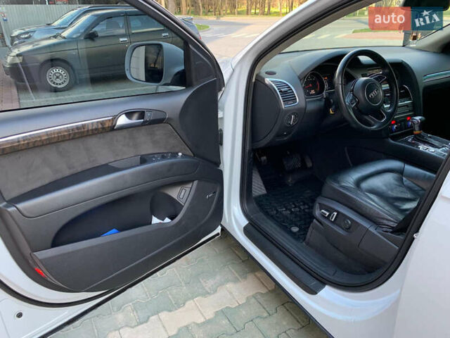Белый Ауди Ку 7, объемом двигателя 2.97 л и пробегом 248 тыс. км за 24500 $, фото 39 на Automoto.ua