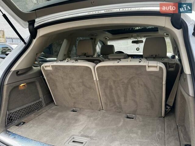 Білий Ауді Ку 7, об'ємом двигуна 3 л та пробігом 255 тис. км за 17500 $, фото 77 на Automoto.ua