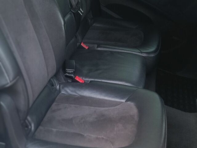 Білий Ауді Ку 7, об'ємом двигуна 4.2 л та пробігом 243 тис. км за 25490 $, фото 7 на Automoto.ua