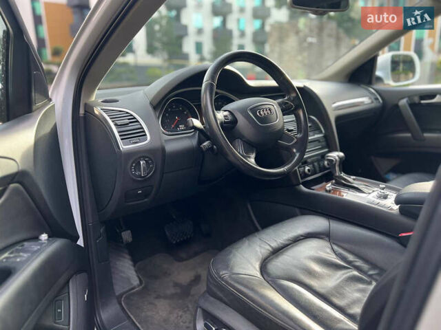 Белый Ауди Ку 7, объемом двигателя 3 л и пробегом 270 тыс. км за 15300 $, фото 8 на Automoto.ua