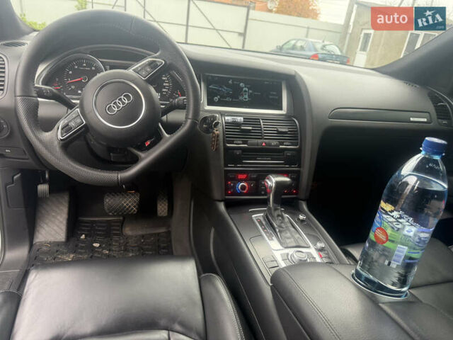 Білий Ауді Ку 7, об'ємом двигуна 3 л та пробігом 225 тис. км за 15000 $, фото 15 на Automoto.ua
