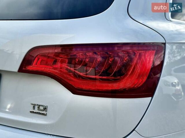 Білий Ауді Ку 7, об'ємом двигуна 3 л та пробігом 255 тис. км за 17500 $, фото 14 на Automoto.ua