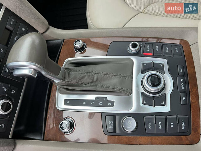 Ауді Ку 7 2012 у Дніпро (Дніпропетровську) на Automoto.ua Білий Ауді Ку 7, об'ємом двигуна 2.97 л та пробігом 206 тис. км за 21900 $, фото 20 на Automoto.ua