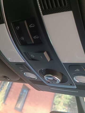 Белый Ауди Ку 7, объемом двигателя 4.2 л и пробегом 243 тыс. км за 25490 $, фото 24 на Automoto.ua