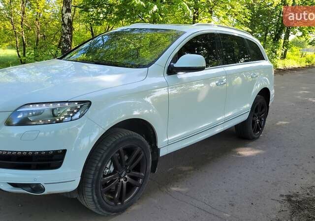Белый Ауди Ку 7, объемом двигателя 2.97 л и пробегом 230 тыс. км за 25000 $, фото 11 на Automoto.ua