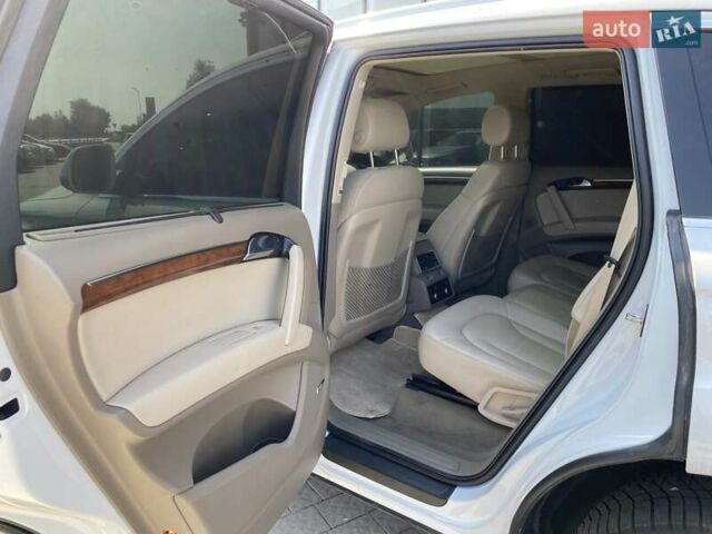 Ауди Ку 7 2013 в Ужгороде на Automoto.ua Белый Ауди Ку 7, объемом двигателя 2.97 л и пробегом 359 тыс. км за 14900 $, фото 17 на Automoto.ua