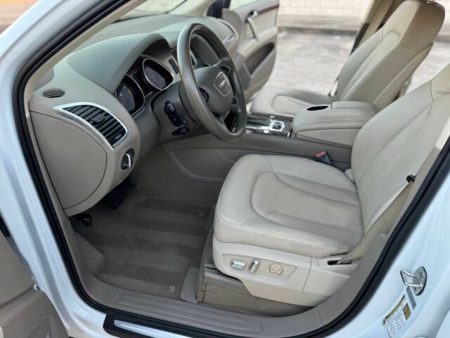 Білий Ауді Ку 7, об'ємом двигуна 3 л та пробігом 129 тис. км за 5500 $, фото 14 на Automoto.ua