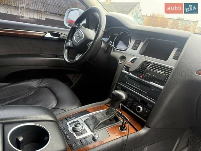 Білий Ауді Ку 7, об'ємом двигуна 2.97 л та пробігом 228 тис. км за 19000 $, фото 12 на Automoto.ua