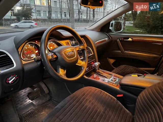 Белый Ауди Ку 7, объемом двигателя 3 л и пробегом 254 тыс. км за 15690 $, фото 13 на Automoto.ua