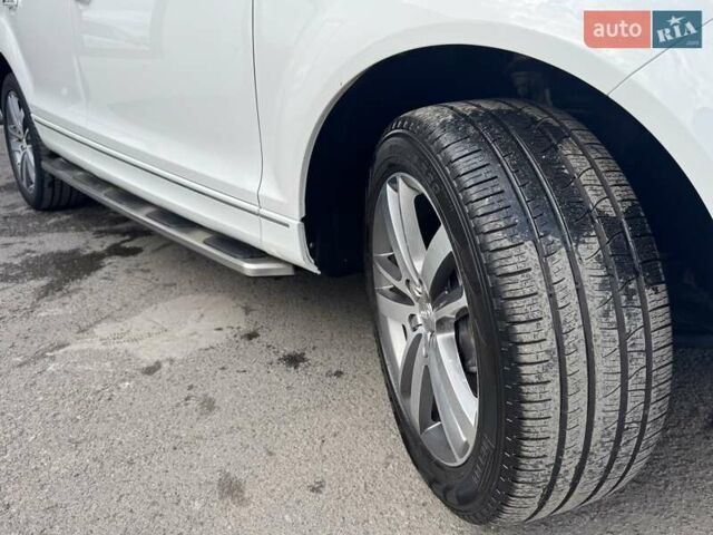 Ауди Ку 7 2013 в Тернополе на Automoto.ua Белый Ауди Ку 7, объемом двигателя 2.97 л и пробегом 124 тыс. км за 23500 $, фото 52 на Automoto.ua