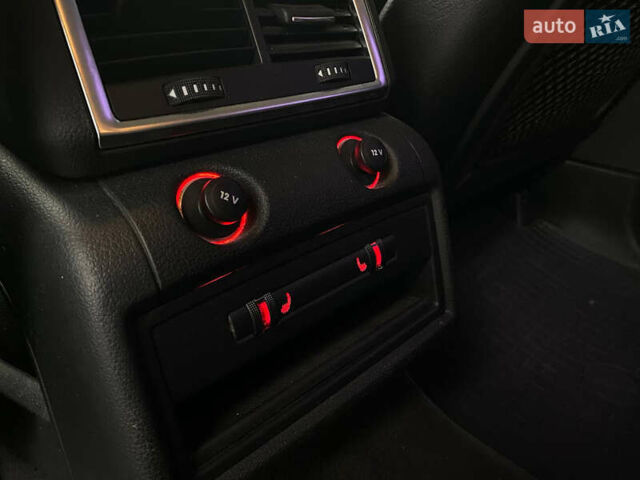 Білий Ауді Ку 7, об'ємом двигуна 2.97 л та пробігом 196 тис. км за 16900 $, фото 13 на Automoto.ua