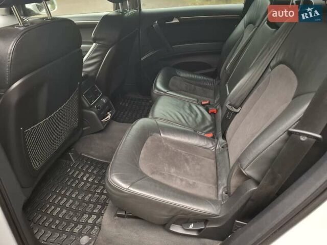 Белый Ауди Ку 7, объемом двигателя 2.97 л и пробегом 400 тыс. км за 18000 $, фото 1 на Automoto.ua