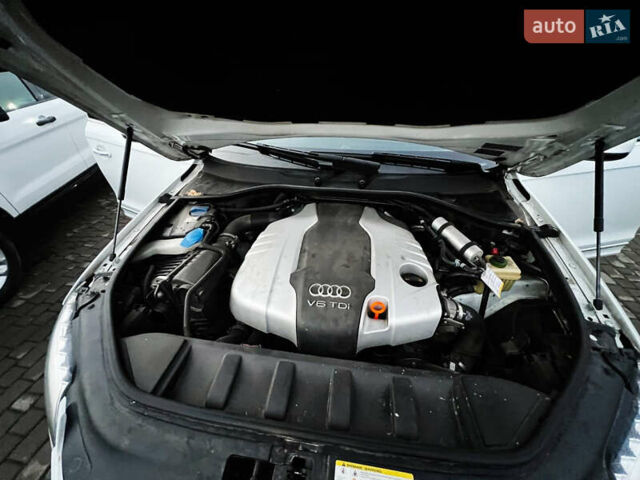 Белый Ауди Ку 7, объемом двигателя 2.97 л и пробегом 221 тыс. км за 20000 $, фото 21 на Automoto.ua