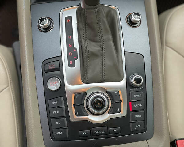 Ауди Ку 7 2013 в Луцке на Automoto.ua Белый Ауди Ку 7, объемом двигателя 2.97 л и пробегом 226 тыс. км за 18999 $, фото 31 на Automoto.ua