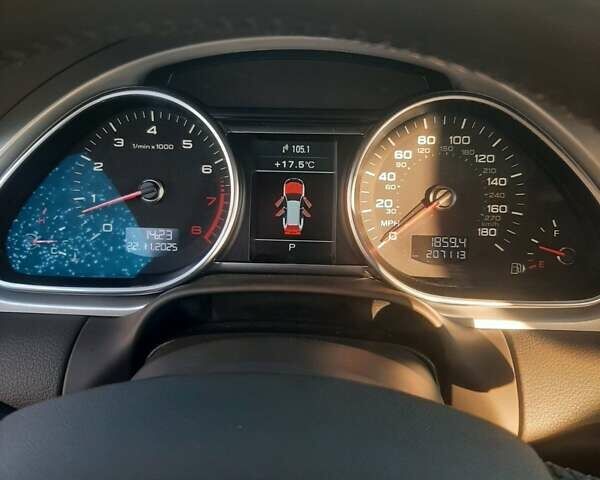 Білий Ауді Ку 7, об'ємом двигуна 3 л та пробігом 200 тис. км за 16500 $, фото 4 на Automoto.ua