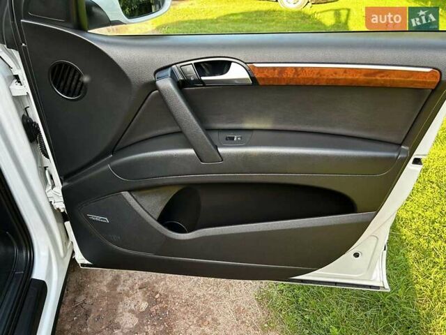 Белый Ауди Ку 7, объемом двигателя 2.97 л и пробегом 330 тыс. км за 17200 $, фото 27 на Automoto.ua