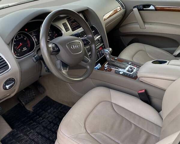 Белый Ауди Ку 7, объемом двигателя 3 л и пробегом 144 тыс. км за 16490 $, фото 29 на Automoto.ua
