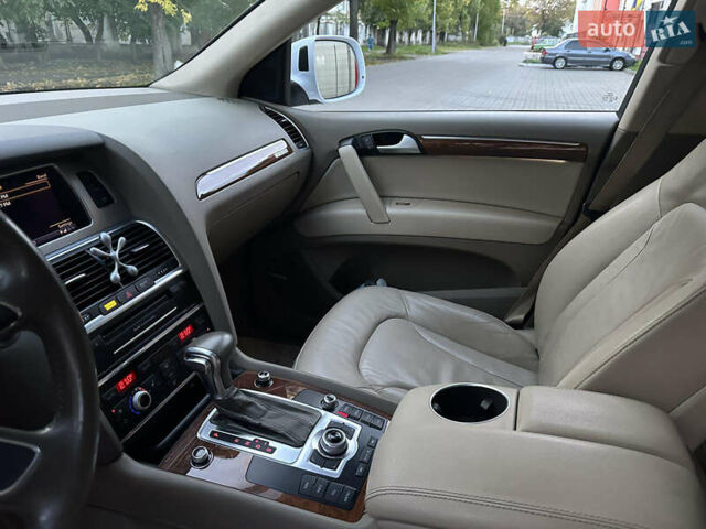Ауди Ку 7 2013 в Львове на Automoto.ua Белый Ауди Ку 7, объемом двигателя 3 л и пробегом 312 тыс. км за 15000 $, фото 5 на Automoto.ua