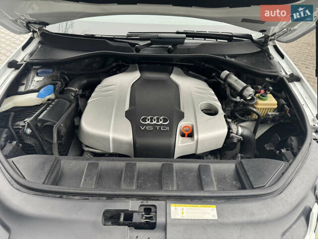 Белый Ауди Ку 7, объемом двигателя 2.99 л и пробегом 299 тыс. км за 18950 $, фото 22 на Automoto.ua