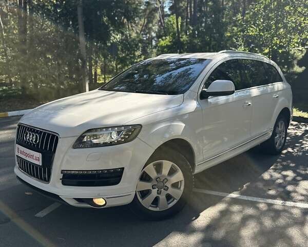 Белый Ауди Ку 7, объемом двигателя 2.97 л и пробегом 296 тыс. км за 16700 $, фото 3 на Automoto.ua