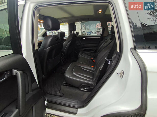 Ауди Ку 7 2013 в Киеве на Automoto.ua Белый Ауди Ку 7, объемом двигателя 2.97 л и пробегом 204 тыс. км за 19500 $, фото 12 на Automoto.ua