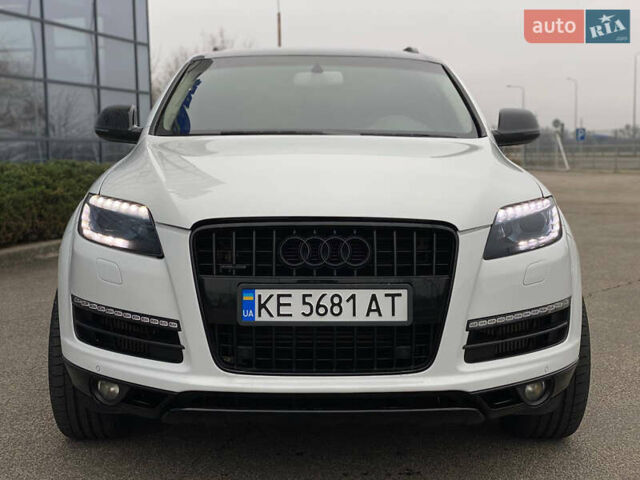 Білий Ауді Ку 7, об'ємом двигуна 2.97 л та пробігом 196 тис. км за 16900 $, фото 5 на Automoto.ua