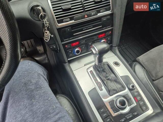 Белый Ауди Ку 7, объемом двигателя 2.97 л и пробегом 300 тыс. км за 16500 $, фото 27 на Automoto.ua