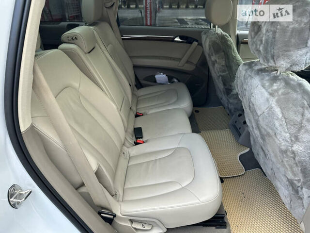 Белый Ауди Ку 7, объемом двигателя 3 л и пробегом 150 тыс. км за 14000 $, фото 11 на Automoto.ua