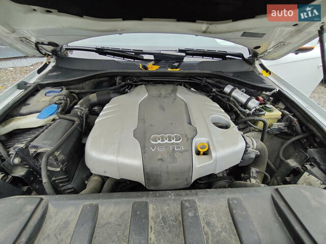 Ауди Ку 7 2013 в Киеве на Automoto.ua Белый Ауди Ку 7, объемом двигателя 2.97 л и пробегом 204 тыс. км за 19500 $, фото 28 на Automoto.ua