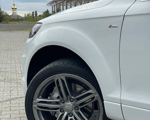 Ауди Ку 7 2013 в Луцке на Automoto.ua Белый Ауди Ку 7, объемом двигателя 2.97 л и пробегом 226 тыс. км за 18999 $, фото 10 на Automoto.ua