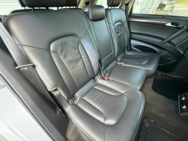 Білий Ауді Ку 7, об'ємом двигуна 3 л та пробігом 81 тис. км за 3900 $, фото 11 на Automoto.ua