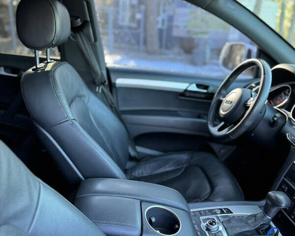 Белый Ауди Ку 7, объемом двигателя 3 л и пробегом 159 тыс. км за 15400 $, фото 26 на Automoto.ua