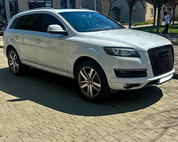 Белый Ауди Ку 7, объемом двигателя 3 л и пробегом 206 тыс. км за 16000 $, фото 14 на Automoto.ua