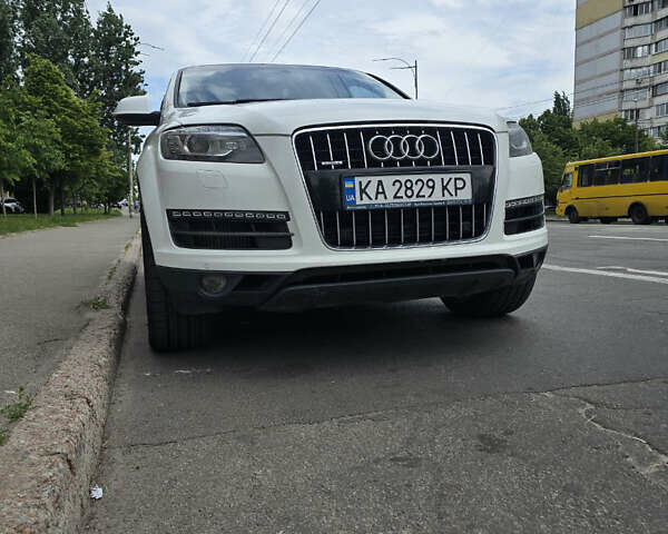 Ауди Ку 7 2013 в Киеве на Automoto.ua Белый Ауди Ку 7, объемом двигателя 2.97 л и пробегом 274 тыс. км за 18000 $, фото 22 на Automoto.ua