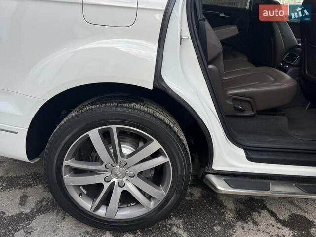 Ауди Ку 7 2013 в Тернополе на Automoto.ua Белый Ауди Ку 7, объемом двигателя 2.97 л и пробегом 124 тыс. км за 23500 $, фото 75 на Automoto.ua