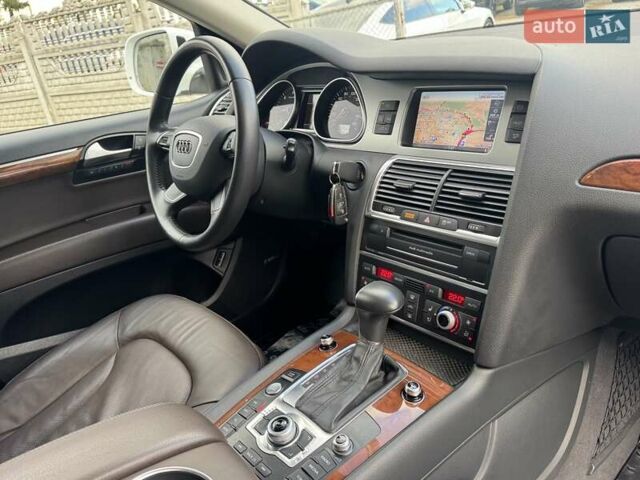 Ауди Ку 7 2013 в Тернополе на Automoto.ua Белый Ауди Ку 7, объемом двигателя 2.97 л и пробегом 124 тыс. км за 23500 $, фото 57 на Automoto.ua