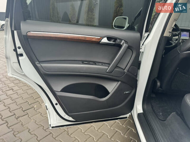 Белый Ауди Ку 7, объемом двигателя 2.99 л и пробегом 299 тыс. км за 18950 $, фото 19 на Automoto.ua