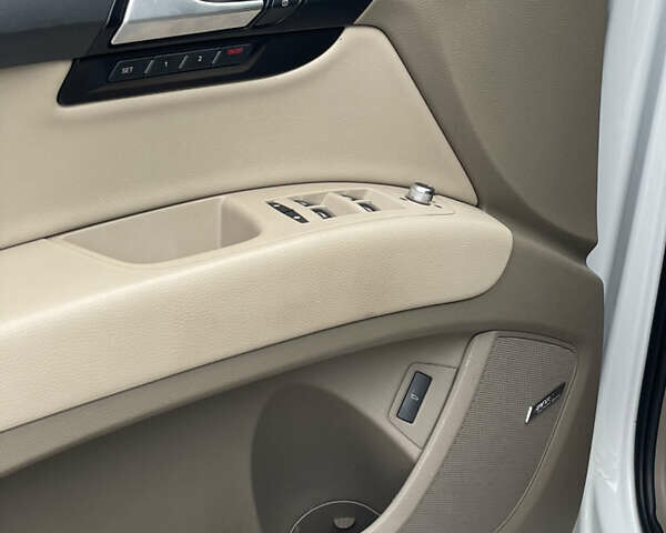 Ауди Ку 7 2013 в Луцке на Automoto.ua Белый Ауди Ку 7, объемом двигателя 2.97 л и пробегом 226 тыс. км за 18999 $, фото 13 на Automoto.ua