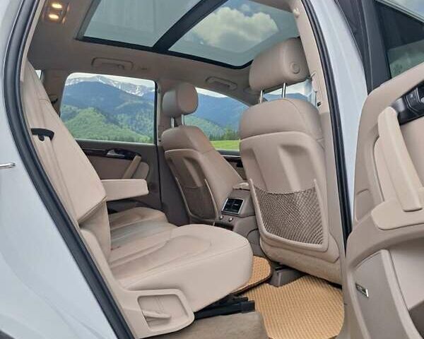 Білий Ауді Ку 7, об'ємом двигуна 3 л та пробігом 228 тис. км за 17000 $, фото 16 на Automoto.ua